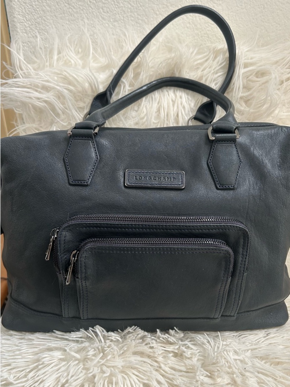 Longchamp Black Vintage Leather Bag Excellent Condition. - Picture 3 of 15